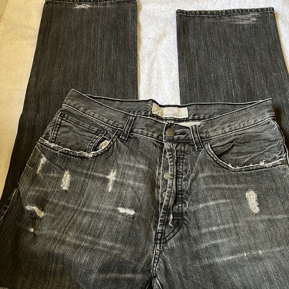 Izzue Distressed Jeans size 30 - Picture 3 of 5